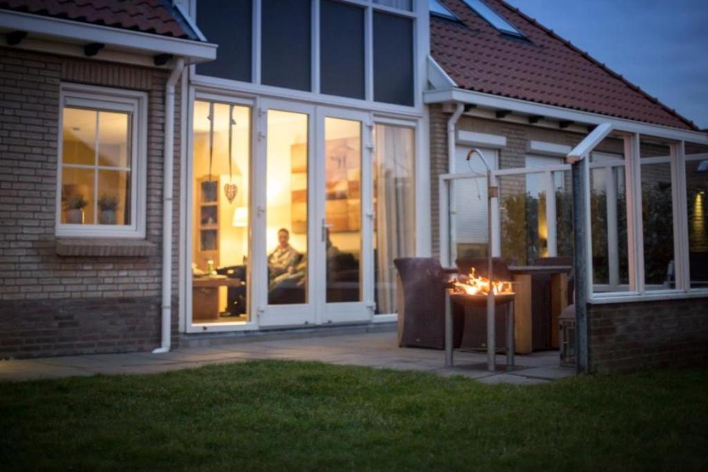 Weidevilla 14 Auf Ameland Холум Екстериор снимка